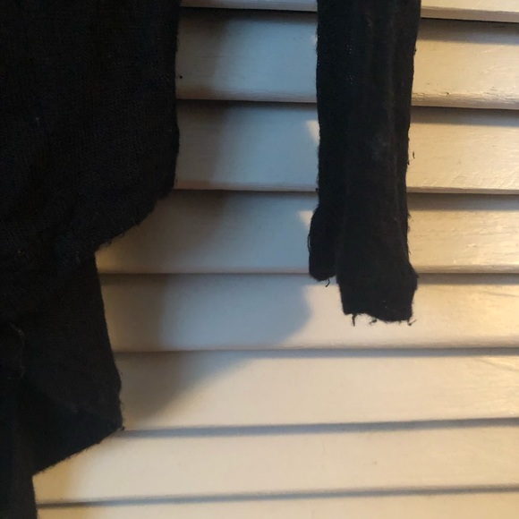 3/$15 🔥 Black Forever 21 Cardigan, Small - Picture 5 of 6